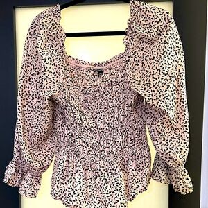 Who What Wear Floral Pink Smocked Women's Top